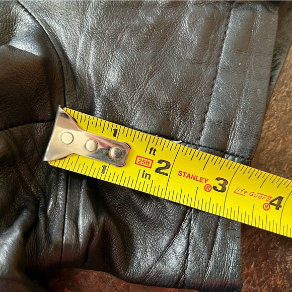 Women’s Trouve’ black 100% leather and fully lined shorts. Buttery soft. Size 10 - Picture 12 of 14